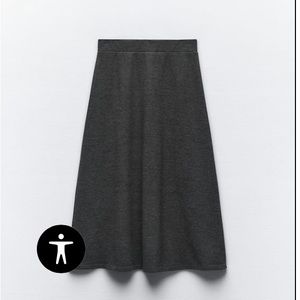 MINIMALIST SOFT SWING SKIRT